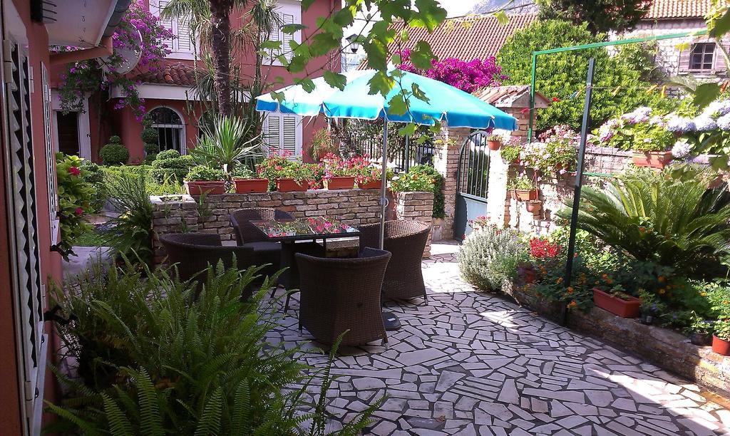 Apartment City Garden Kotor Habitación foto